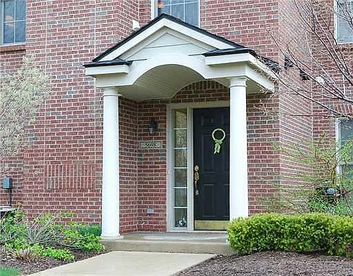 Building Photo - 3334 Endsleigh Ln