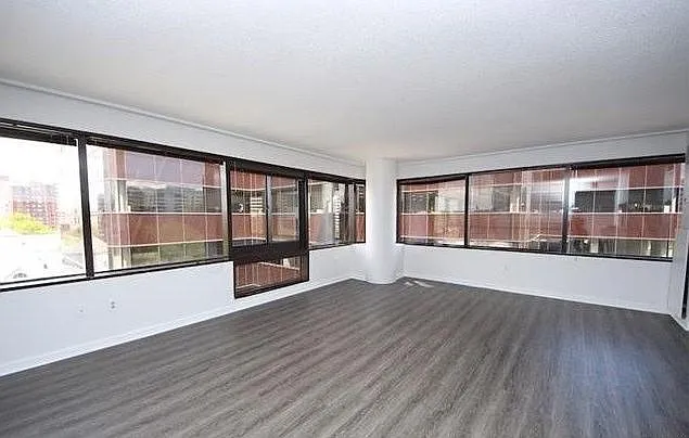 127 Greyrock Pl — Photo 4