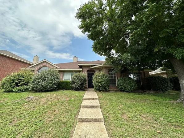 1517 Warwick Dr, Lancaster, TX 75134