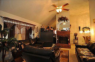 5th image of 1740 Liberty Ln