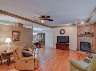 10220 Pecan Tree Cir, Lexington, OK 73051