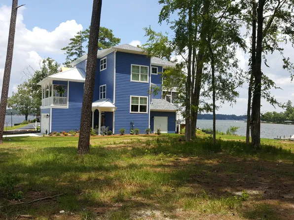 160 Polo Ct, Ninety Six, SC 29666