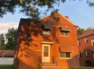 2277 Lakeview Ave #1, Rocky River, OH 44116
