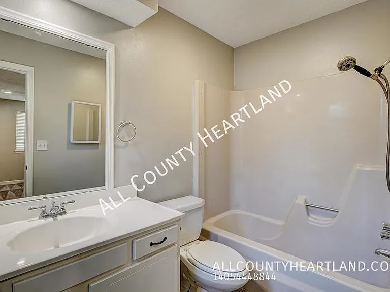 1528 Apollo Rd — Photo 9