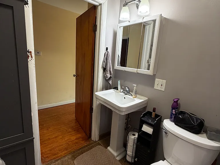 5156 Lester St — Photo 11