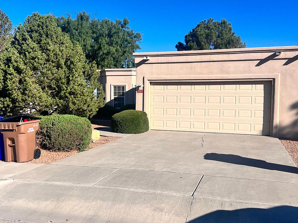 1st image of 2357 Saturn Cir