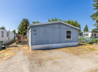 1952 E 12th Ave TRAILER 33, Post Falls, ID 83854