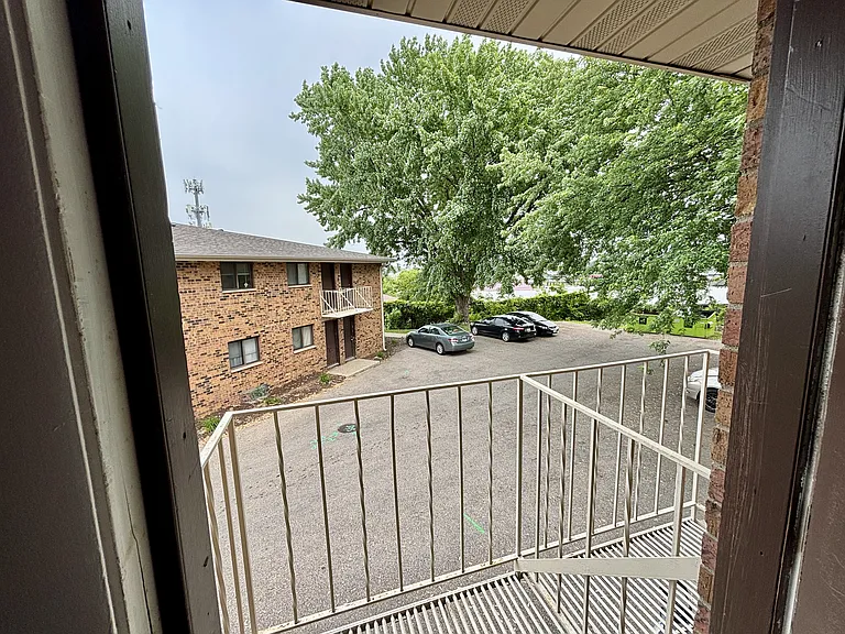 Capitol View Apartments — Photo 81