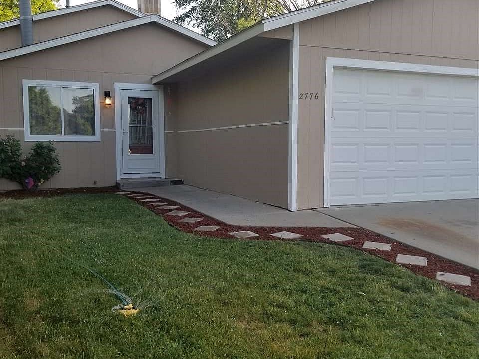 2nd image of 2776 Hartford Ct