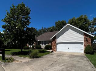 2001 S Redbird Ct, Ozark, MO 65721