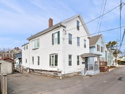 55 Mansfield St, Gloucester, MA, 01930