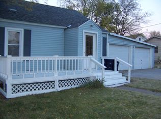 1302 W Carr Ave, El Dorado, KS 67042