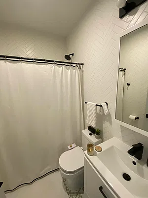Rented by Massada Home Sales Inc | media 7