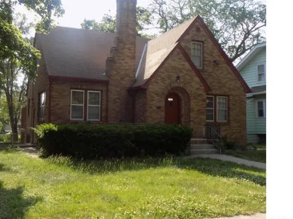 3403 Jennings St, Sioux City, IA 51104