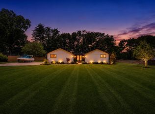 908 Lakeshore Dr, Gallatin, TN 37066