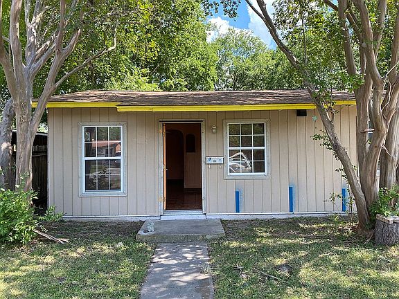 5th image of 134 Langford Pl