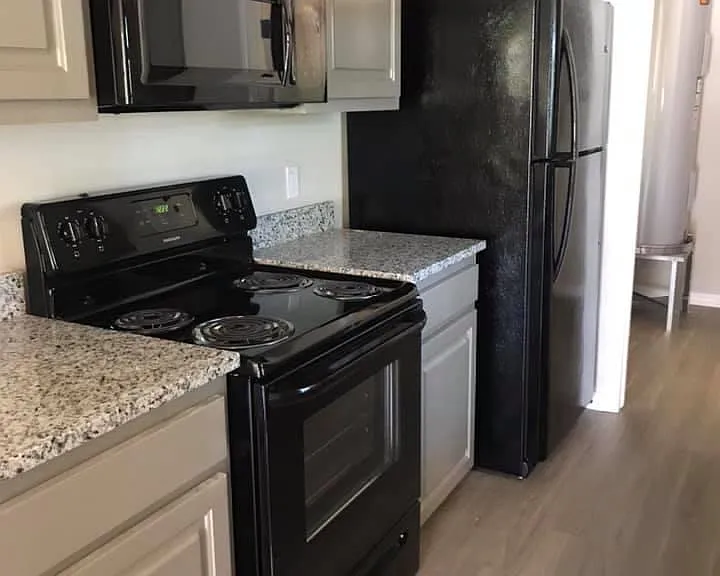 224 N 13th Ave #224 — Photo 6