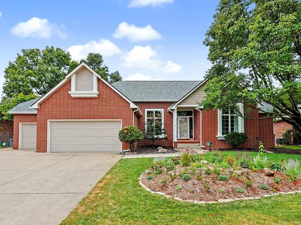 5021 N Harborside Ct, Wichita, KS 67204