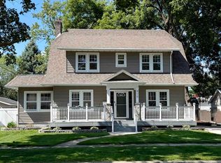 915 N Garfield Ave, Janesville, WI 53545