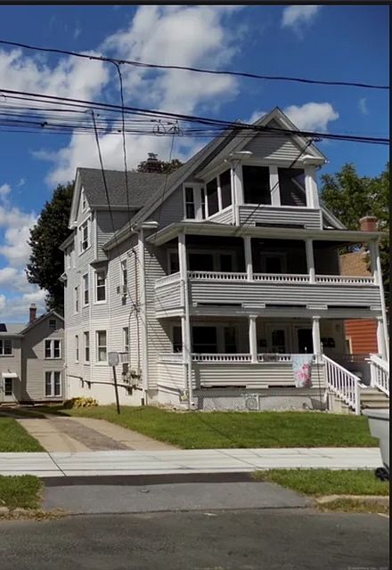 1st image of 213 Summer St #215