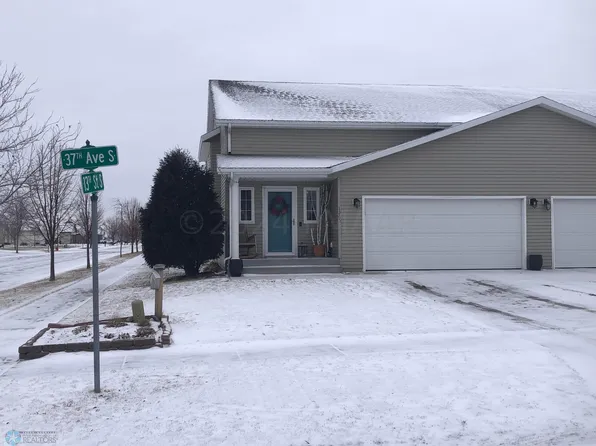 1265 37th Ave S, Moorhead, MN 56560