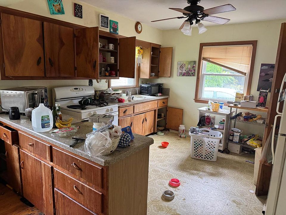 1st image of 2126 N 115th STREET