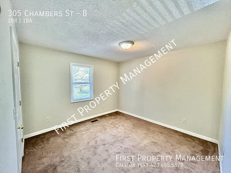 305 Chambers St #B — Photo 6