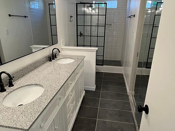 5th image of 7507 Deltawind Dr