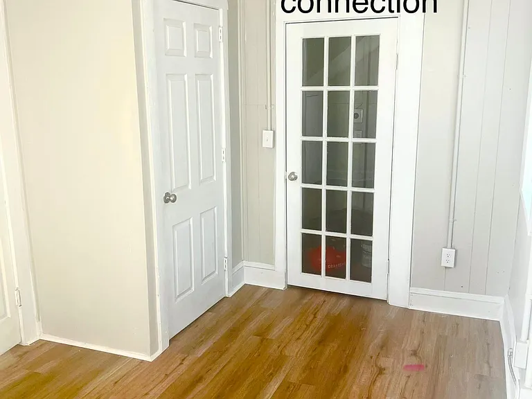 824 Green St — Photo 13