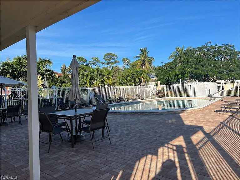 4603 Bayshore Dr #F8 — Photo 1