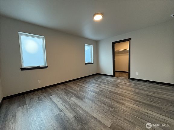 5th image of 1328 Admirals Drive