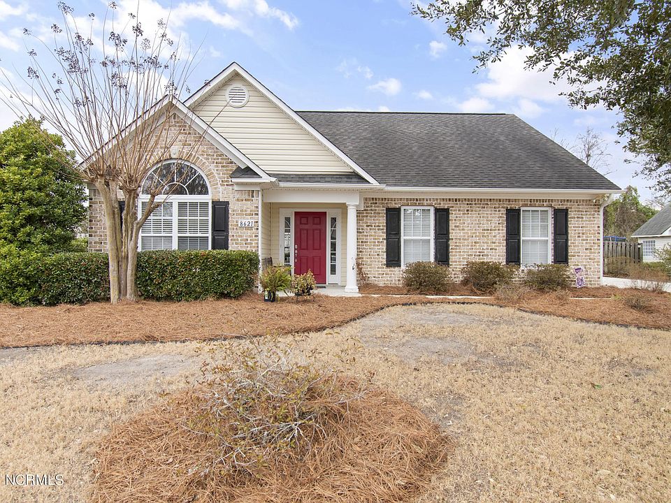 1st image of 8621 Plantation Landing Dr