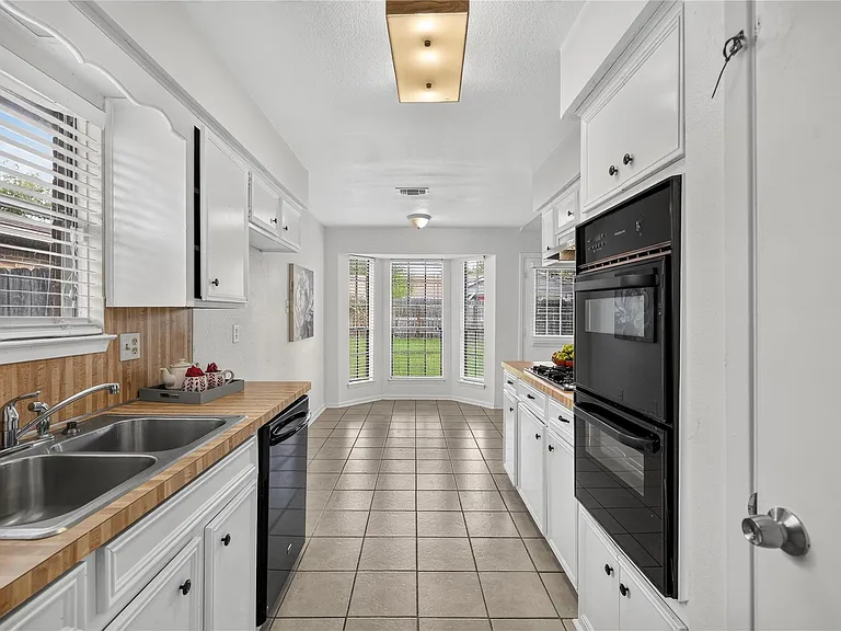 18706 Clover Glen Ln — Photo 5