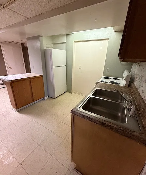 1421 Augusta St #1 — Photo 4