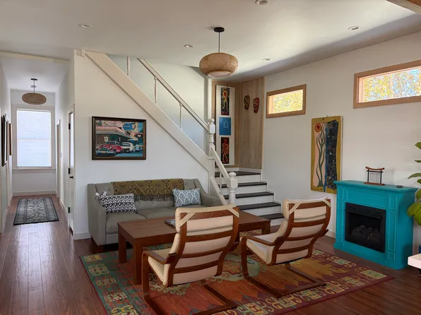 2331 San Pablo Ave, Berkeley, CA 94702