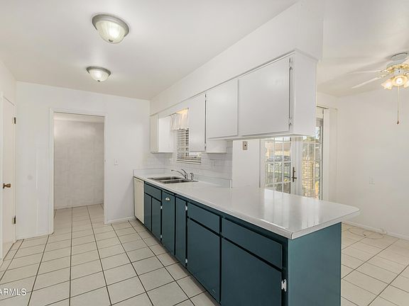 4th image of 10209 W MOUNTAIN VIEW Road