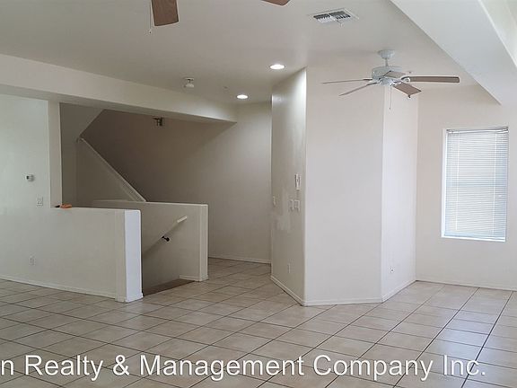 5th image of 323 S Roosevelt St Suite 1002