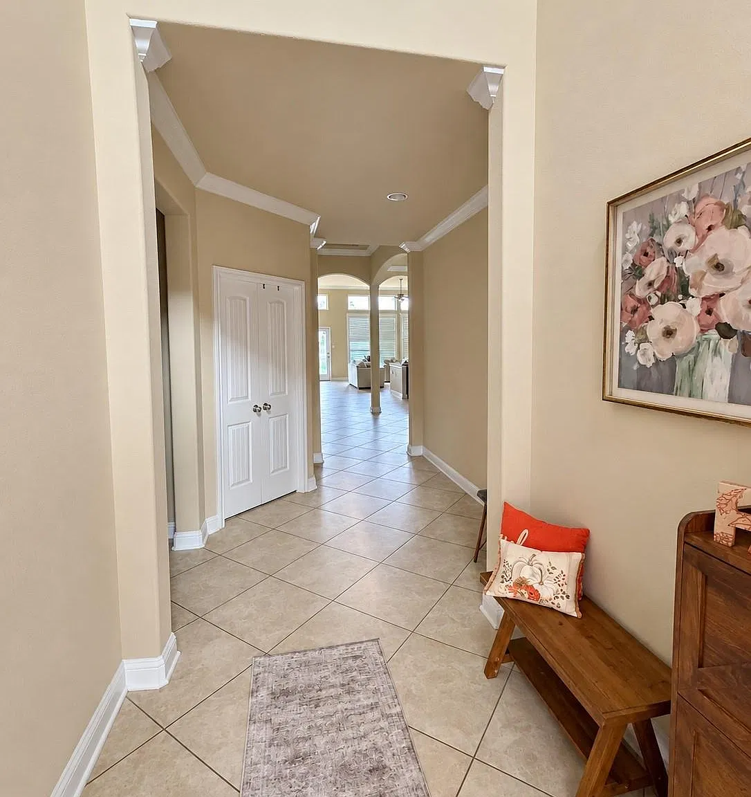 4 bed, 3.0 bath, 2693 sqft, $2,900 — Photo 4