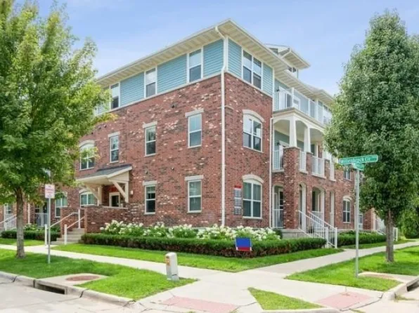 2183 Willenbrock Cir, Iowa City, IA 52245