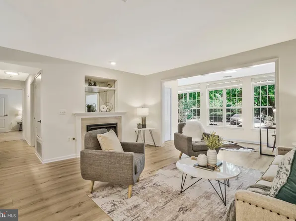 6601 Thackwell Way Unit D, Alexandria, VA 22315