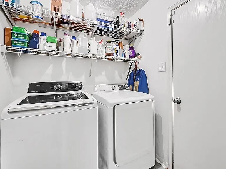 29207 Legends Hill Dr — Photo 19
