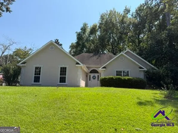 1201 Panola Cir, Warner Robins, GA 31088
