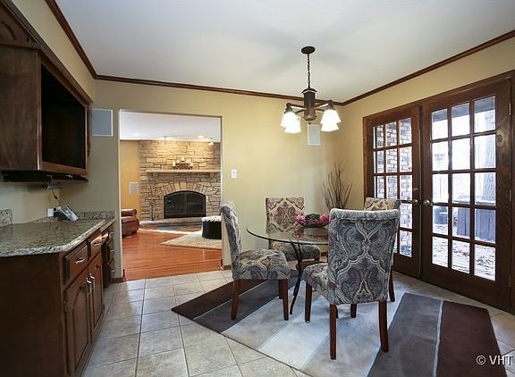 5th image of 16136 S Pin Oak Ct