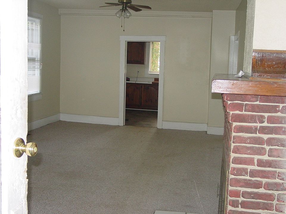 1st image of 641 S Irwin Ave