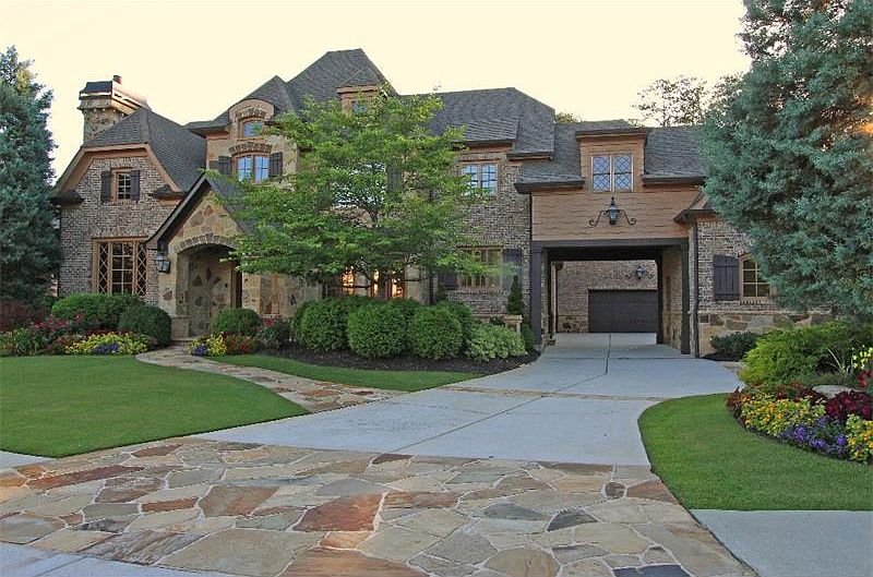 1st image of 2215 Heathermoor Hill Dr