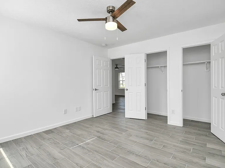 212 N 2nd St — Photo 12