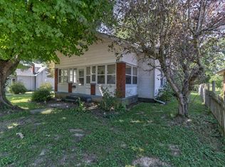 508 N Main St, Owensville, IN 47665