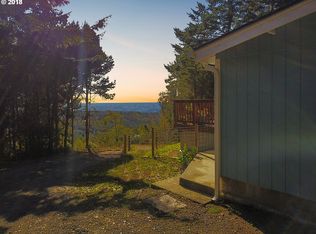 18945 Pacific Crest Dr, Brookings, OR 97415