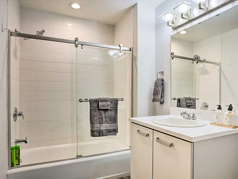 3100 Huron St #3Q — Photo 37