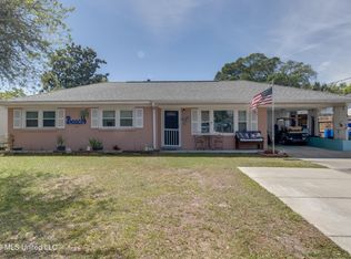 141 Beachview Ave, Biloxi, MS 39531
